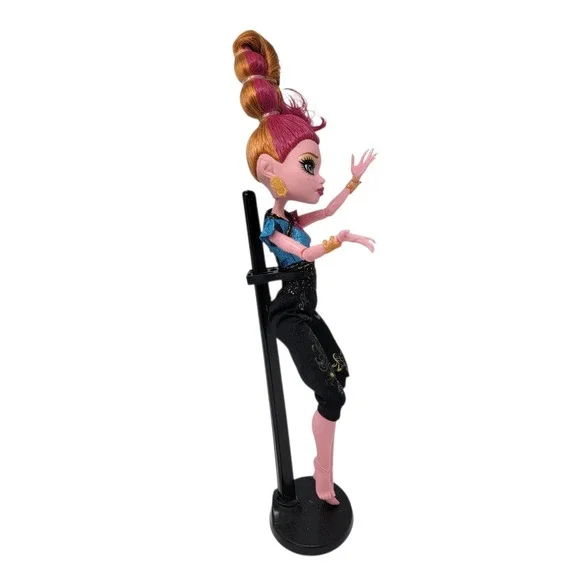 Monster High Gigi Grant 13 Wishes G1 Doll Genie Hair Ball No Shoes 2013